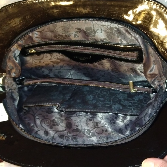 Temptation Italy black and white animals pattern purse NEW - Picture 8 of 17